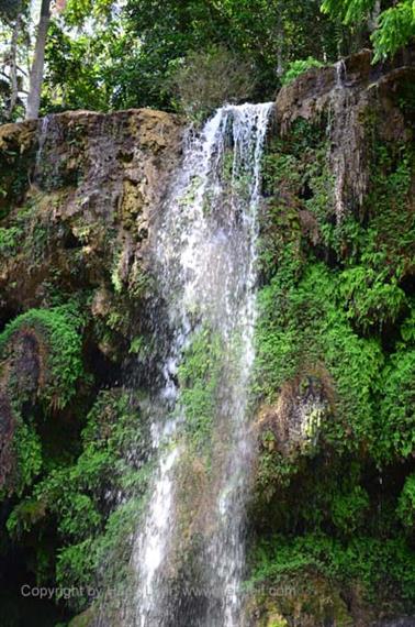 El_Nicho_Waterfall,_DSC_9190_b_H600