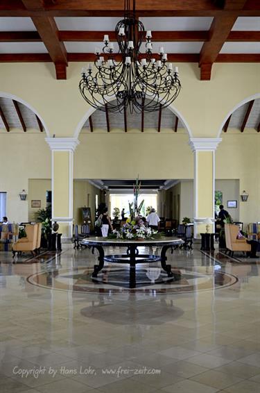 Ensenachos-Hotel,_Cayo_Santa_Maria,_DSC2787_b_B555