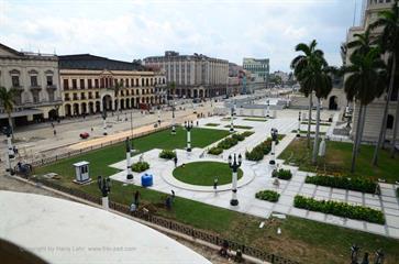 Historical_Center_of_Havana,_DSC_7976_b_H600
