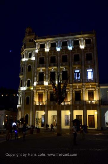 Historical_Center_of_Havana,_DSC_8445_b_H600