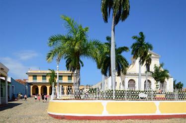 Historical_Center_of_Trinidad,_DSC_9409_b_H600