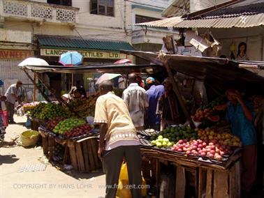 KENYA_2007,_Mombasa_day_trip,_DSC04648H488