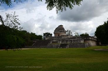 Chichen-Itza-an-old-Mayan-City,_DSC_5234_b_H600Px