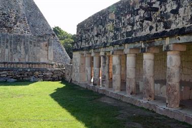 Uxmal-an-old-Mayan-City,_DSC_5374_b_H600Px