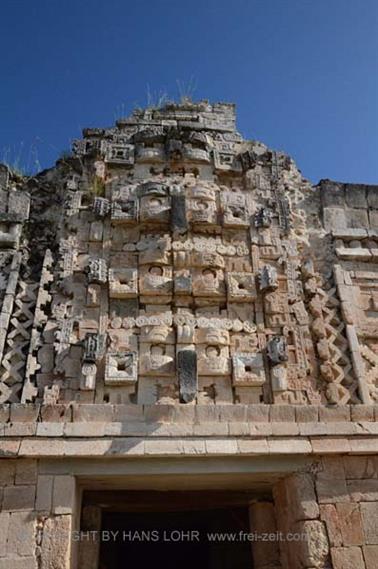 Uxmal-an-old-Mayan-City,_DSC_5385_b_H600Px