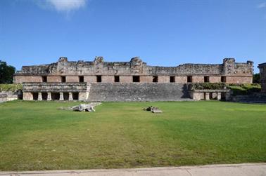 Uxmal-an-old-Mayan-City,_DSC_5394_b_H600Px