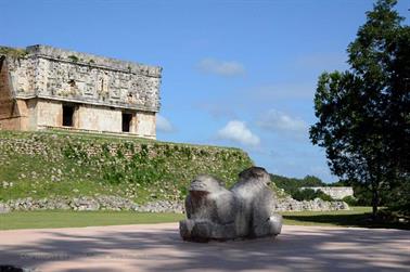 Uxmal-an-old-Mayan-City,_DSC_5431_b_H600Px