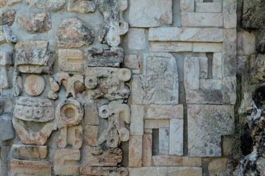 Uxmal-an-old-Mayan-City,_DSC_5438_b_H600Px