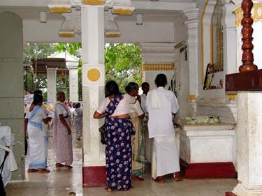 Anuradhapura,_Giritale,_DSC06023B_H600