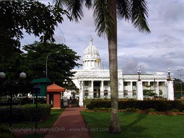 Colombo_sightseeing,_DSC05760B_H600