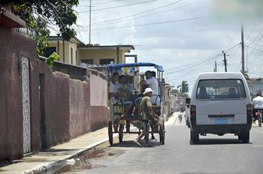 Drive_to_Cayo_Santa_Maria,_DSC2633_b_B740