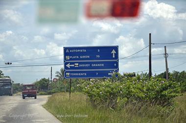 Drive_to_Cayo_Santa_Maria,_DSC2658_b_B740