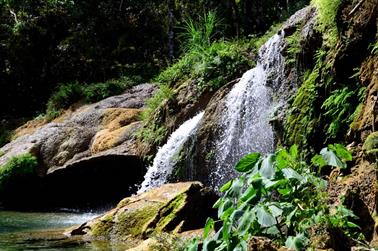 El_Nicho_Waterfall,_DSC_9195_b_H600