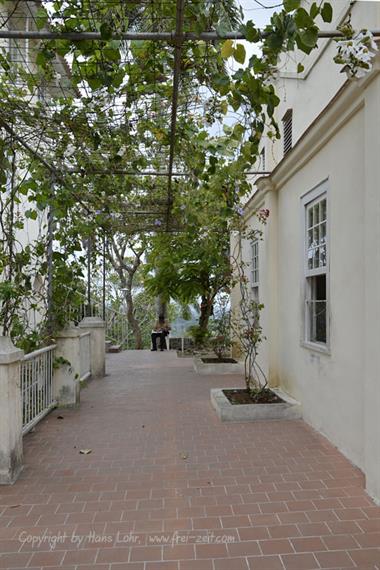 Finca-Hemingway,_Cuba_DSC1865_b_B555