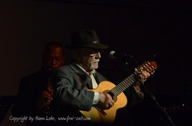 Grupo_Compay_Segundo,_Varadero,_DSC2095_b_B740