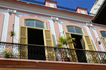 Historical_Center_of_Havana,_DSC_8020_b_H600