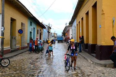 Historical_Center_of_Trinidad,_DSC_9351_b_H600