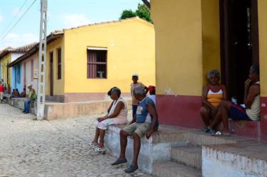 Historical_Center_of_Trinidad,_DSC_9361_b_H600