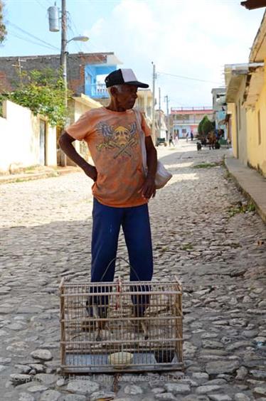 Historical_Center_of_Trinidad,_DSC_9362_b_H600