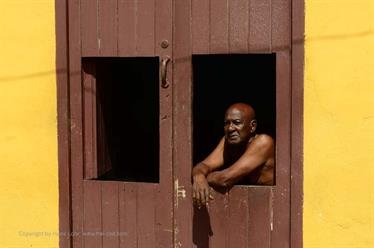 Historical_Center_of_Trinidad,_DSC_9372_b_H600