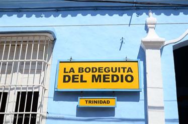 Historical_Center_of_Trinidad,_DSC_9403_b_H600