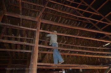 Tobacco-Farmer,_Pinar_del_Rio,_DSC_8858_b_H600