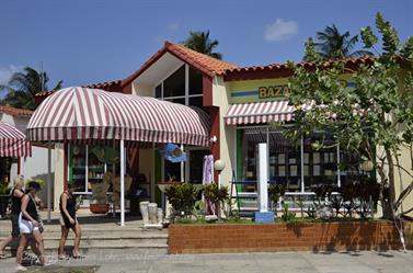 Varadero-Village,_Sightseeing,_DSC2004_b_B740