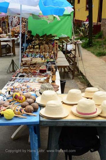 Vinales_Village,_DSC_8979_b_H600