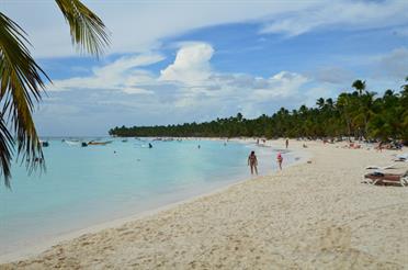 Boat_trip_to_Isla_Saona,_DSC_2952,_30x20cm