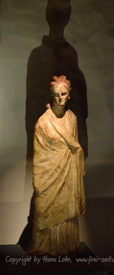 Archaeology_Museum_of_Thessaloniki,-DSE_9107_bH490
