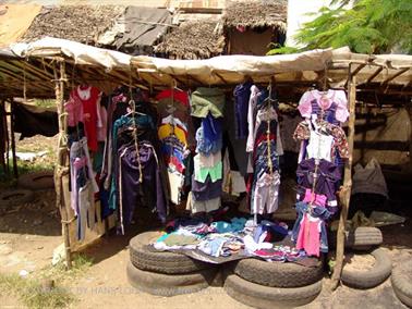 KENYA_2007,_Market_in_Ukunda,_DSC06092H488