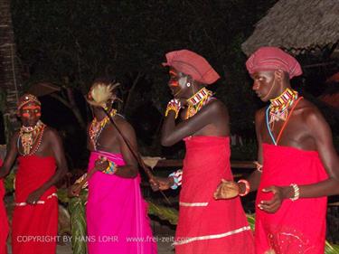 KENYA_2007,_Massai_Entertainment,_DSC04334H488