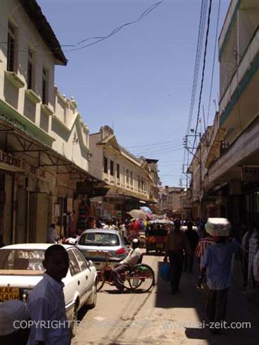 KENYA_2007,_Mombasa_day_trip,_DSC04647H488