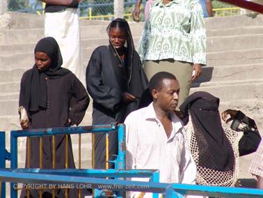 KENYA_2007,_Mombasa_day_trip,_DSC04731H488