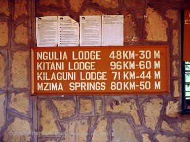 KENYA_2007,_Safari,_Tsavo_NP,_DSC04954H488