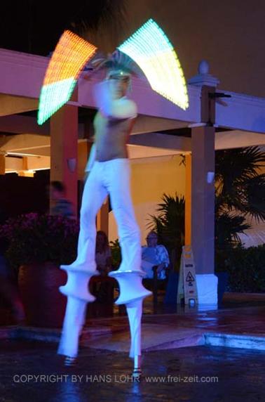 Dreams-Resort-und-Spa-Tulum,-Fireshow,_DSC_6197_b_H600Px