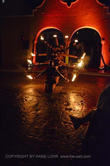 Dreams-Resort-und-Spa-Tulum,-Fireshow,_DSC_6313_b_H600Px
