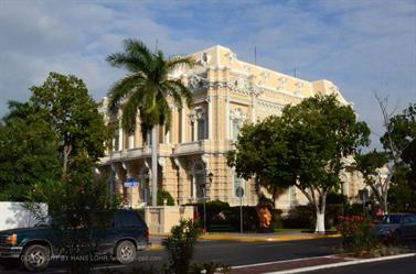 Merida-Cityguide,_DSC_5759_b_H600Px
