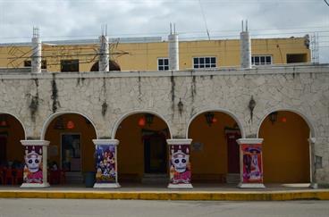 On-route-to-Chichen-Itza,_DSC_5200_b_H600Px
