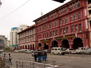 Colombo_sightseeing,_DSC05728B_H600
