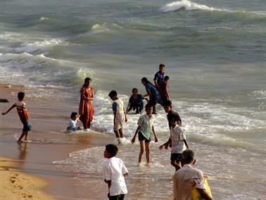 Colombo_sightseeing,_DSC05803B_H600
