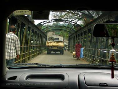 Kandy_to_Nuwara_Eliya,_DSC06808B_H600