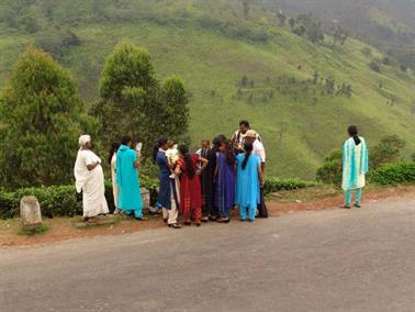 Kandy_to_Nuwara_Eliya,_DSC06879B_H600