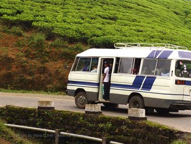 Kandy_to_Nuwara_Eliya,_DSC06893B_H600
