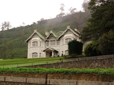 Kandy_to_Nuwara_Eliya,_DSC06898B_H600